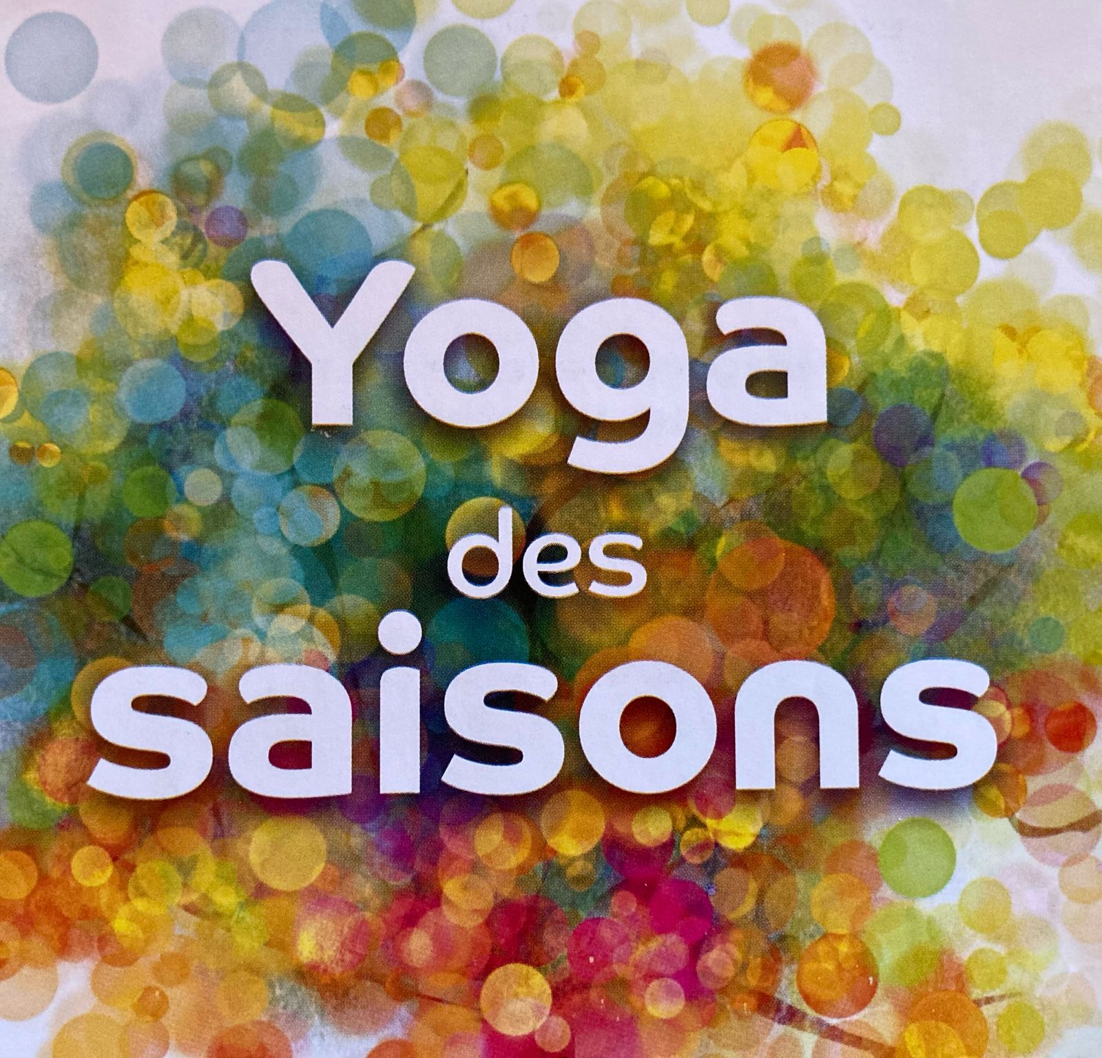 Une pratique de groupe sur le belvédère
